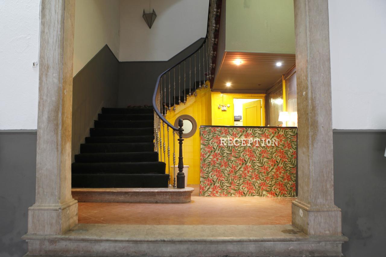 Hostel Avenida Lisbona Esterno foto